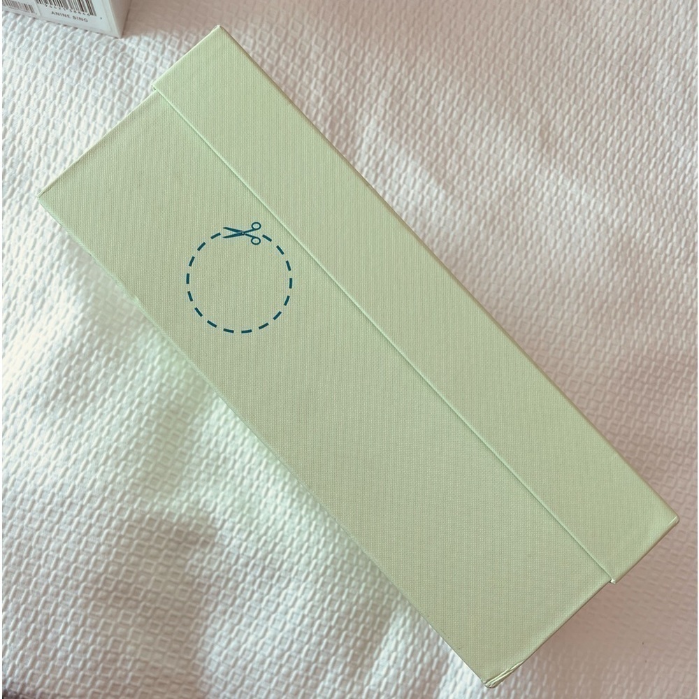 Off White Shoe Box - Picture 5 of 14